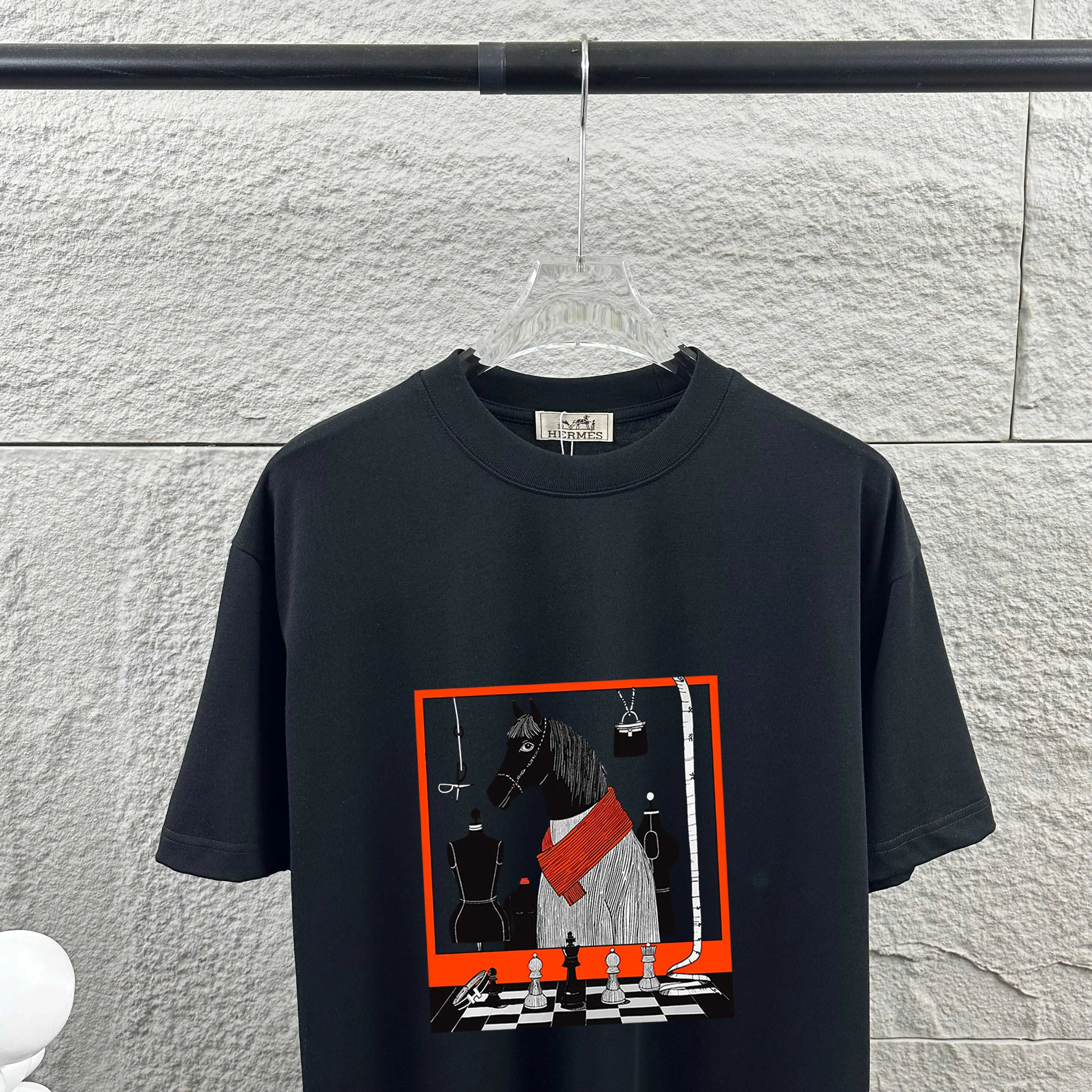 Herme* * 2026 New Arrival Classic T Same Style ：Black White Gray Size： S （90-130 ） M （120-150 ） L （140-165 ） XL （160-180 ） XXL （180-210 ）
